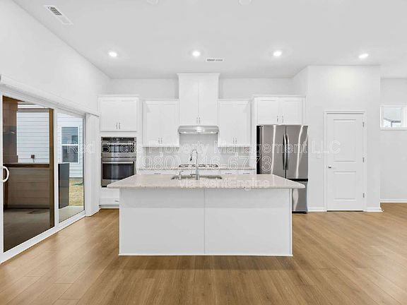 4th image of 5763 Coulee Ln