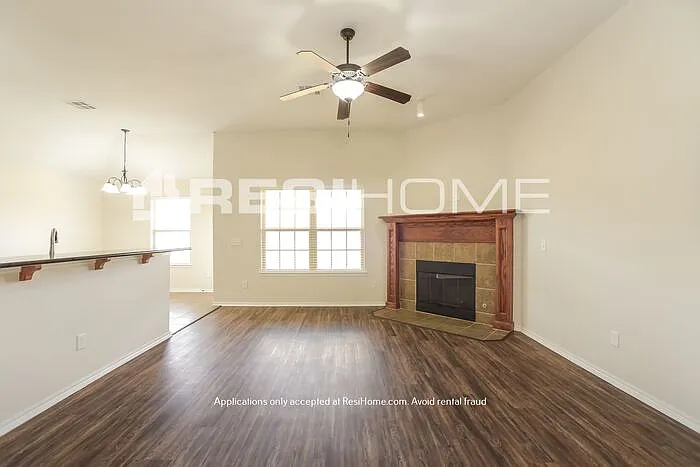 1541 NW 125th St — Photo 6