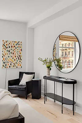 Sold by Compass | media 7