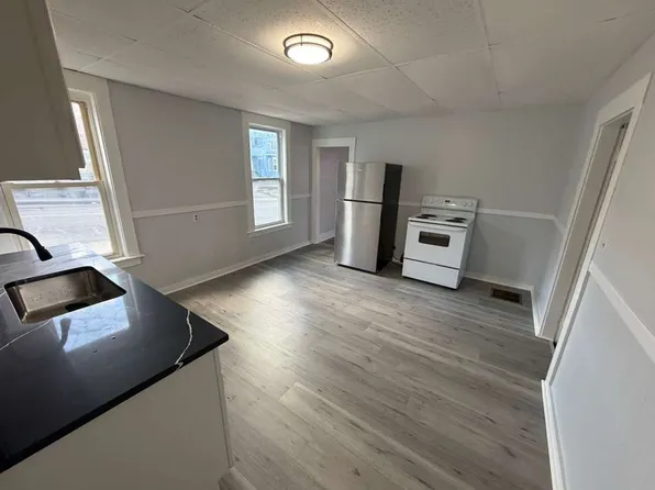 664 Main Street, 664 Main St Rear 1, Southbridge, MA 01550