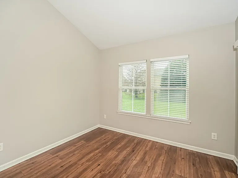 2928 Weston Blvd — Photo 7