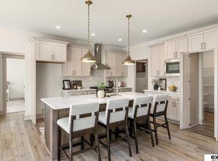 9903 S 181st St, Omaha, NE 68136