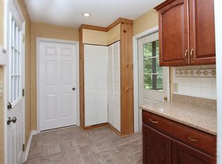 302 Hermitage Rd, Greenville, SC 29615