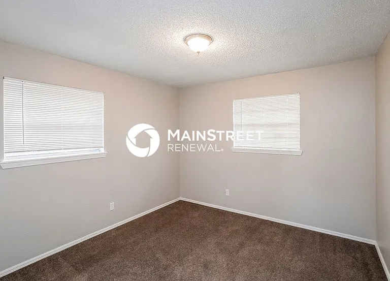 808 Lotus Ave — Photo 19