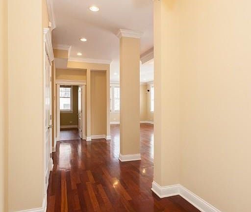 3rd image of 3156 N Paulina St #Two