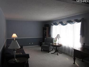3rd image of 5705 Ledgebrook Ln