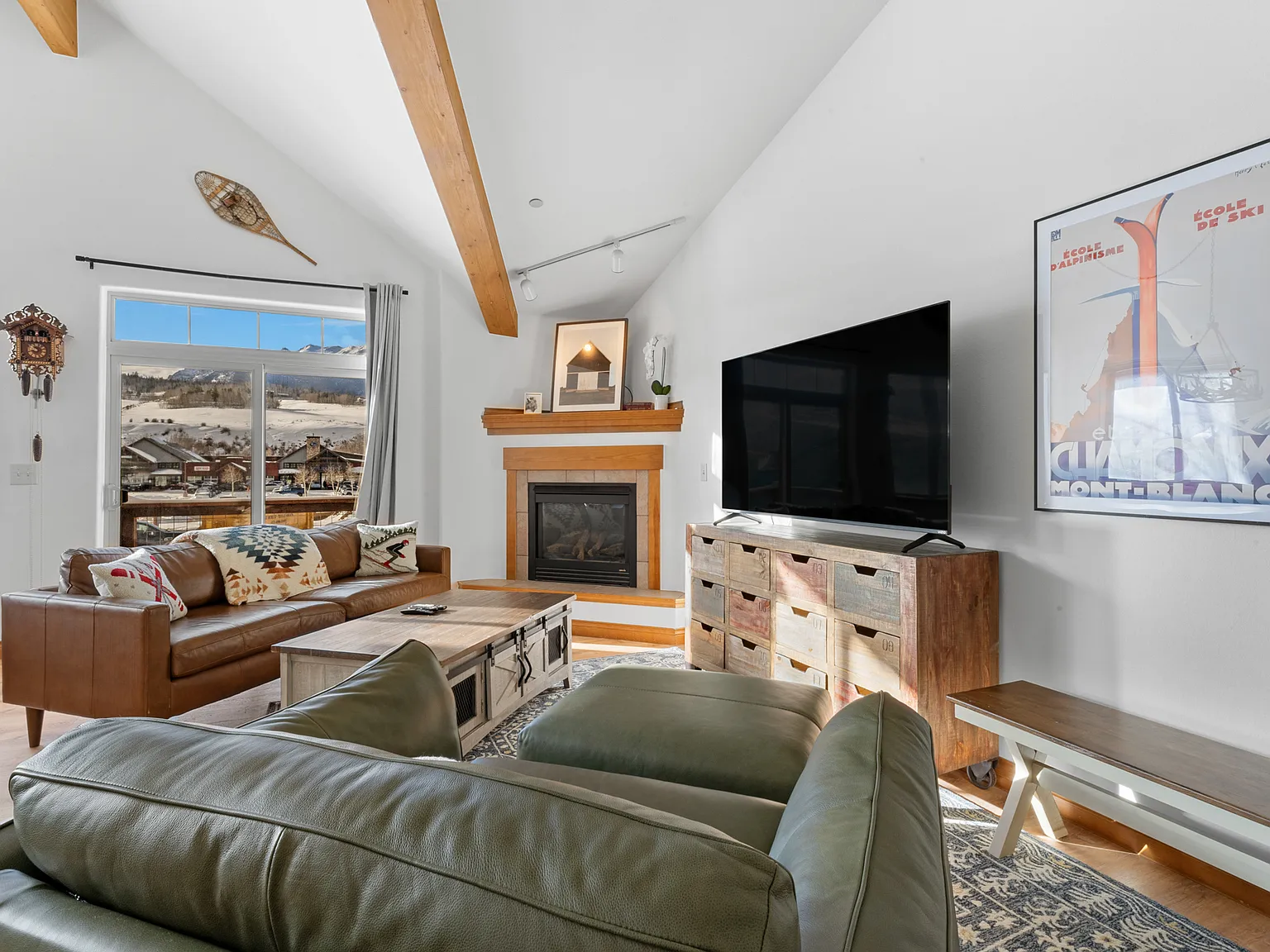 850 Blue River Pkwy — Photo 4