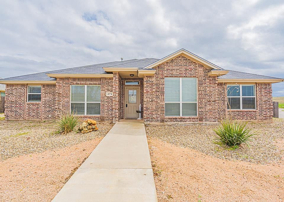 1st image of 4974 Scarlett Oak Dr