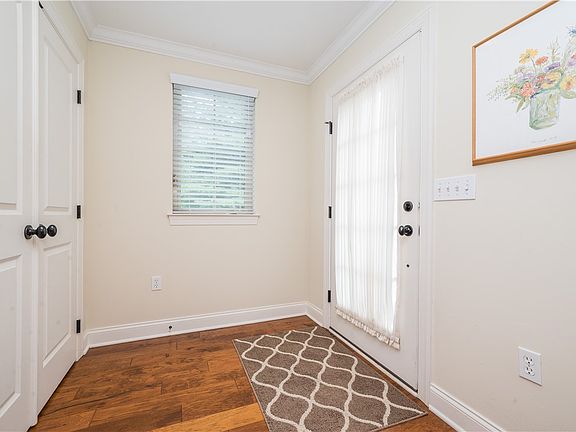 2nd image of 7009 Hill Station Dr