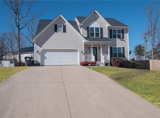 10006 Brooks Point Ter, Chester, VA 23831