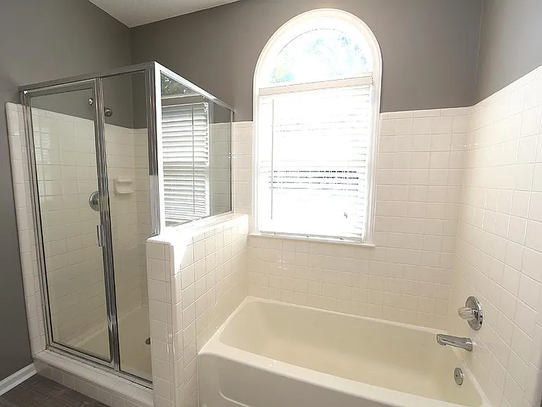 2805 Westwick Ct — Photo 14