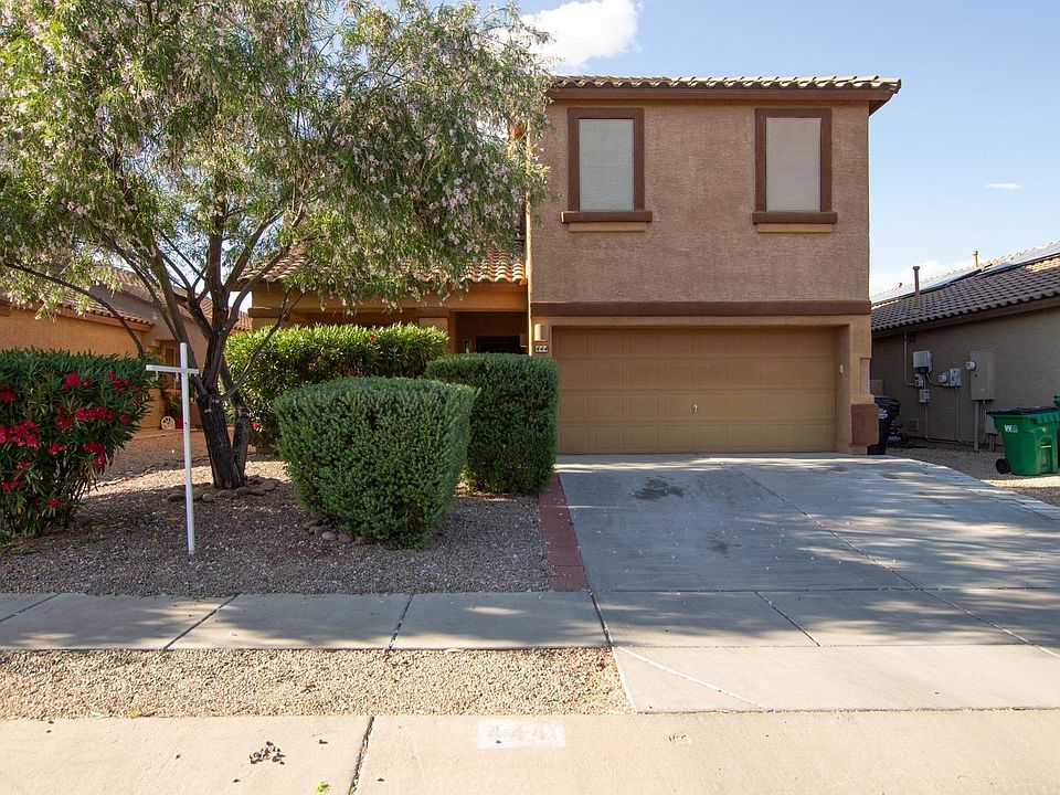 1st image of 444 W Calle Paso Suave
