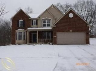 3978 Whirlaway Ln, Howell, MI 48843