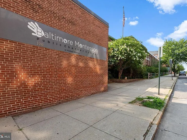 1708 Latrobe St — Photo 27