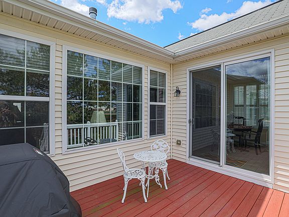 3rd image of 13650 Wilshire Ct
