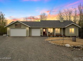 2351 S Colleen St, Palmer, AK 99645