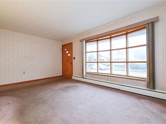 4th image of 79 Atlantic Blvd