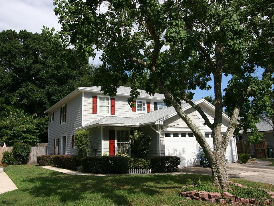1st image of 11075 Losco Pines Ct