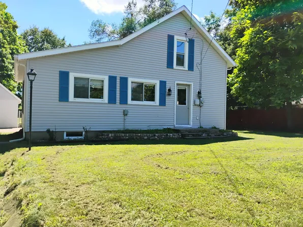 3957 Flansburg Rd, Jackson, MI 49203