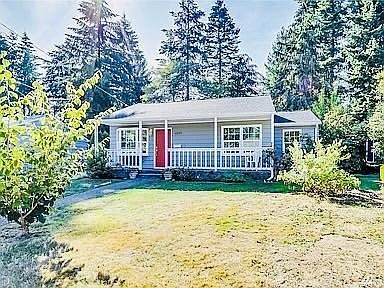 2nd image of 15829 28th Ave NE