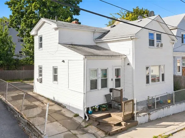 33 What Cheer Ave, Providence, RI 02909