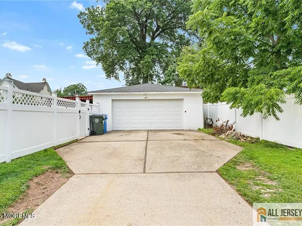 12 Vanderbilt Pl #2160, Woodbridge, NJ 07095
