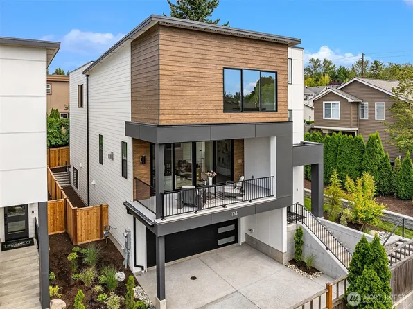 134 8th Court, Kirkland, WA 98033