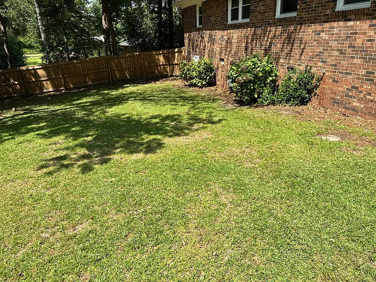 628 McLamb Dr — Photo 28