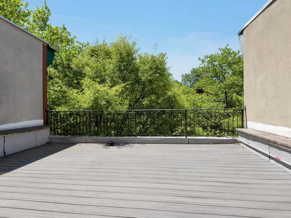 459 Vanderbilt Avenue image 2 of 22