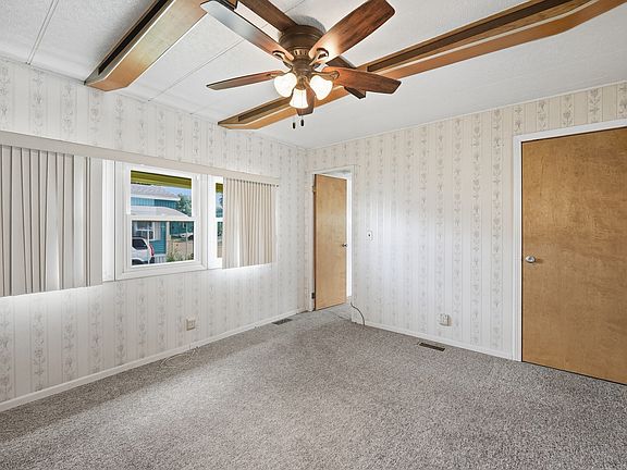 4th image of 70 Shumway St #B-12