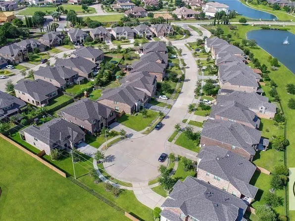 2816 Padova Ct, League City, TX 77573