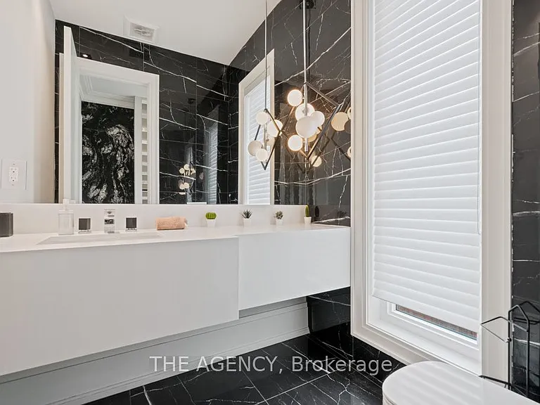 8 Frivick Ct — Photo 23