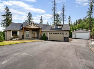 19006 W Sweetbrier Ct, Hauser, ID 83854