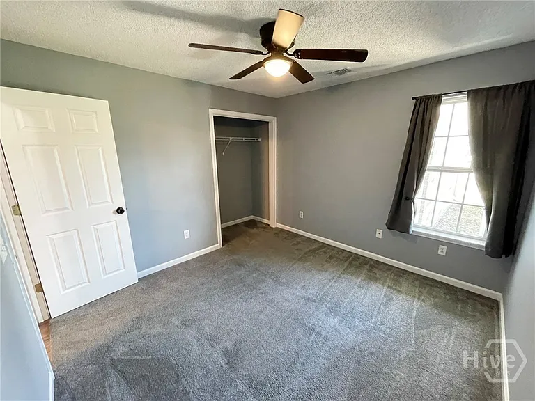 119 Mustang Dr — Photo 28