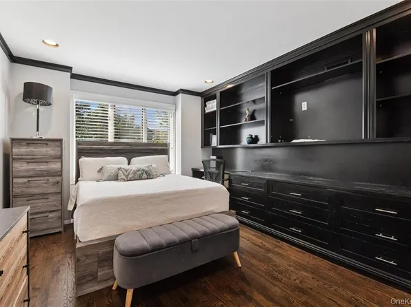 164-53 85th Street image 19 of 40