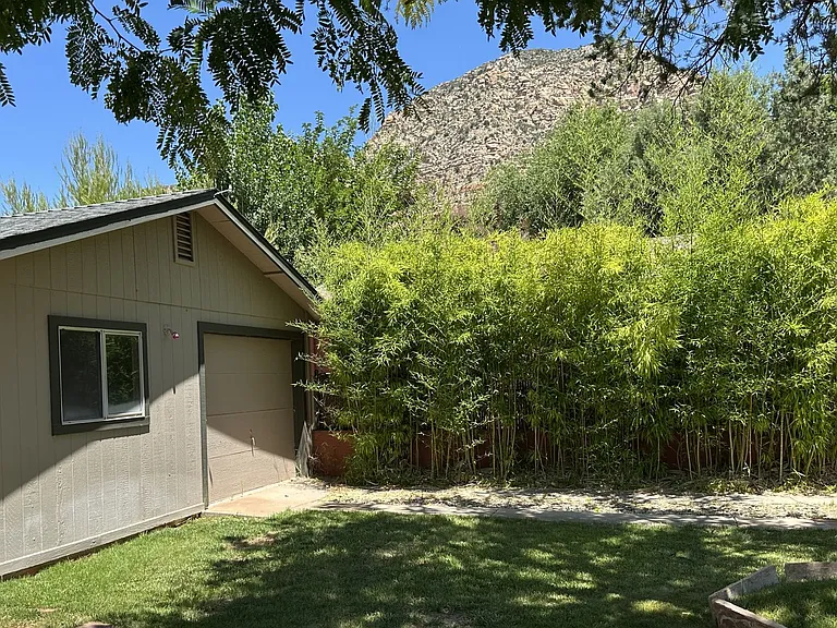 2510 Arrowhead Rd — Photo 24
