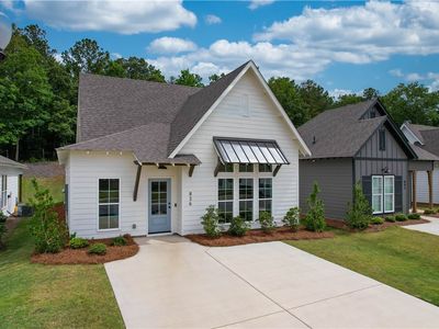 836 Village Dr, Opelika, AL, 36801