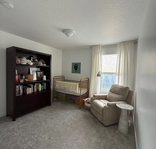 41 E Ferndell St — Photo 34