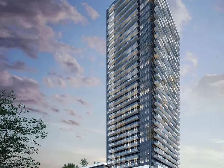 5105 Hurontario St #Penthouse 05 — Photo 1