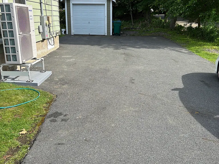 driveway & garage