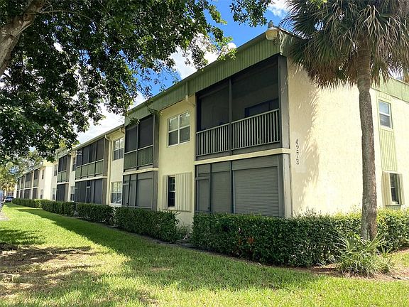 2nd image of 4273 NW 89th Ave APT 205