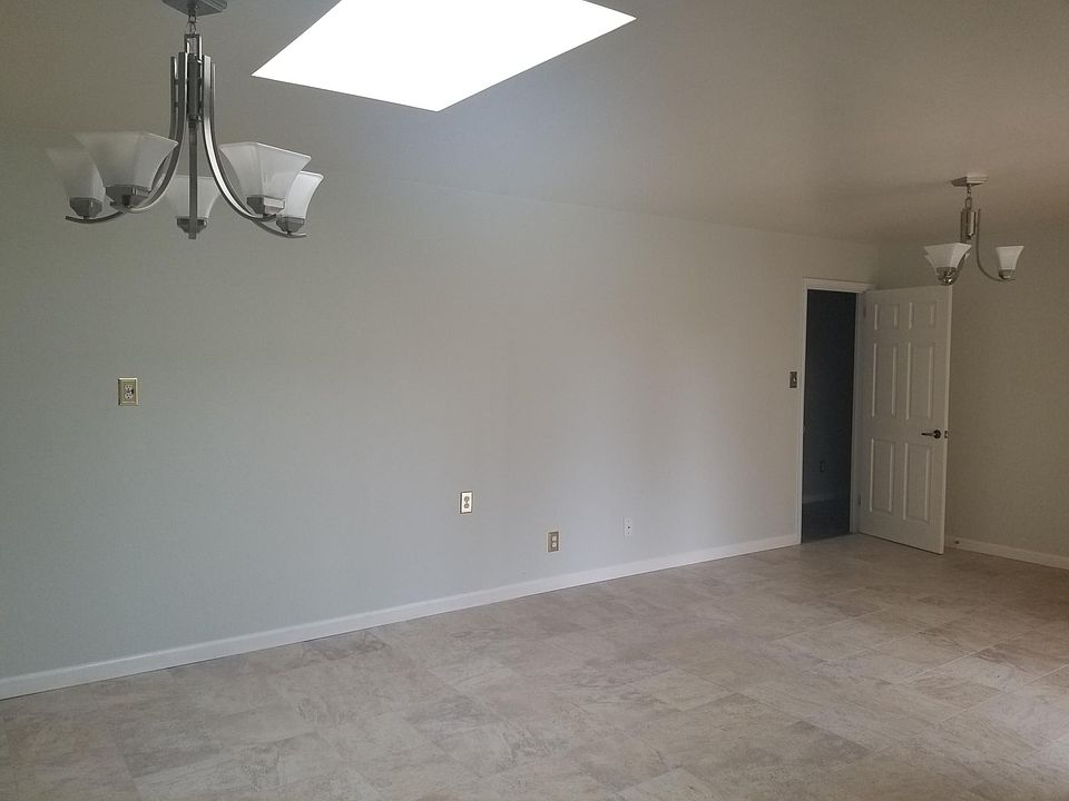1st image of 7924 Hayden Dr