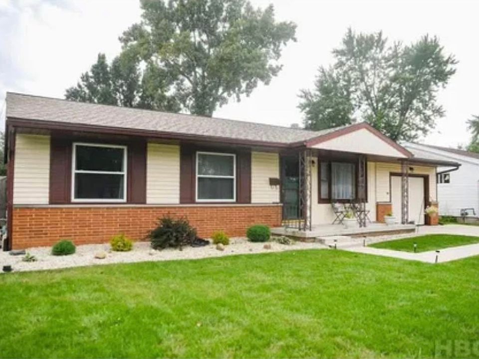 1st image of 363 Rosewood Ave