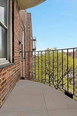 Rented by Pistilli Realty Group | media 51