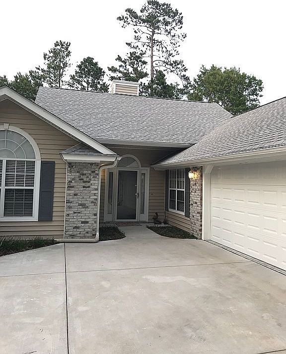 1st image of 7 Court 7 Northwest Dr