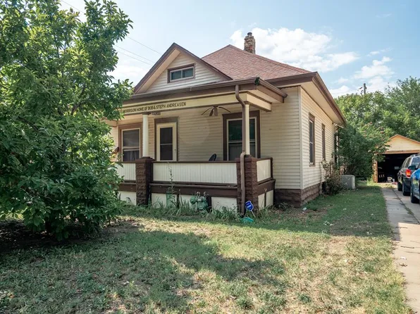 423 Morrison Ave, Salina, KS 67401