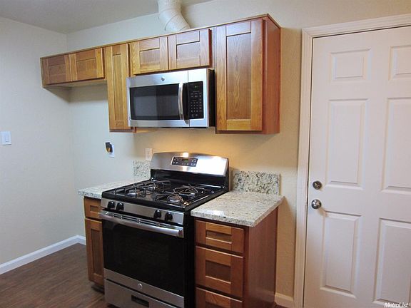 4th image of 6512 Colette Way