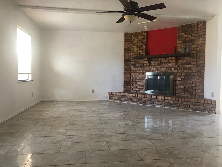 7817 Summerglen Rd — Photo 3