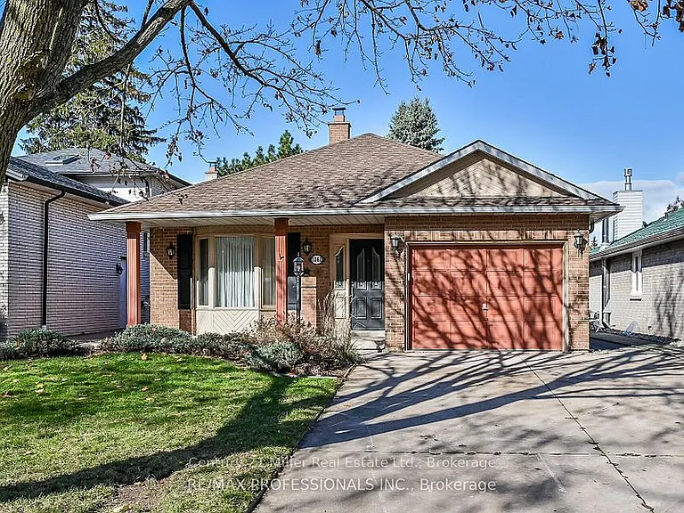 1262 Nathaniel Cres #BASEMENT — Photo 1