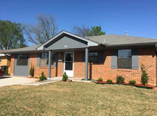 242 S Janeway Ave, Moore, OK 73160